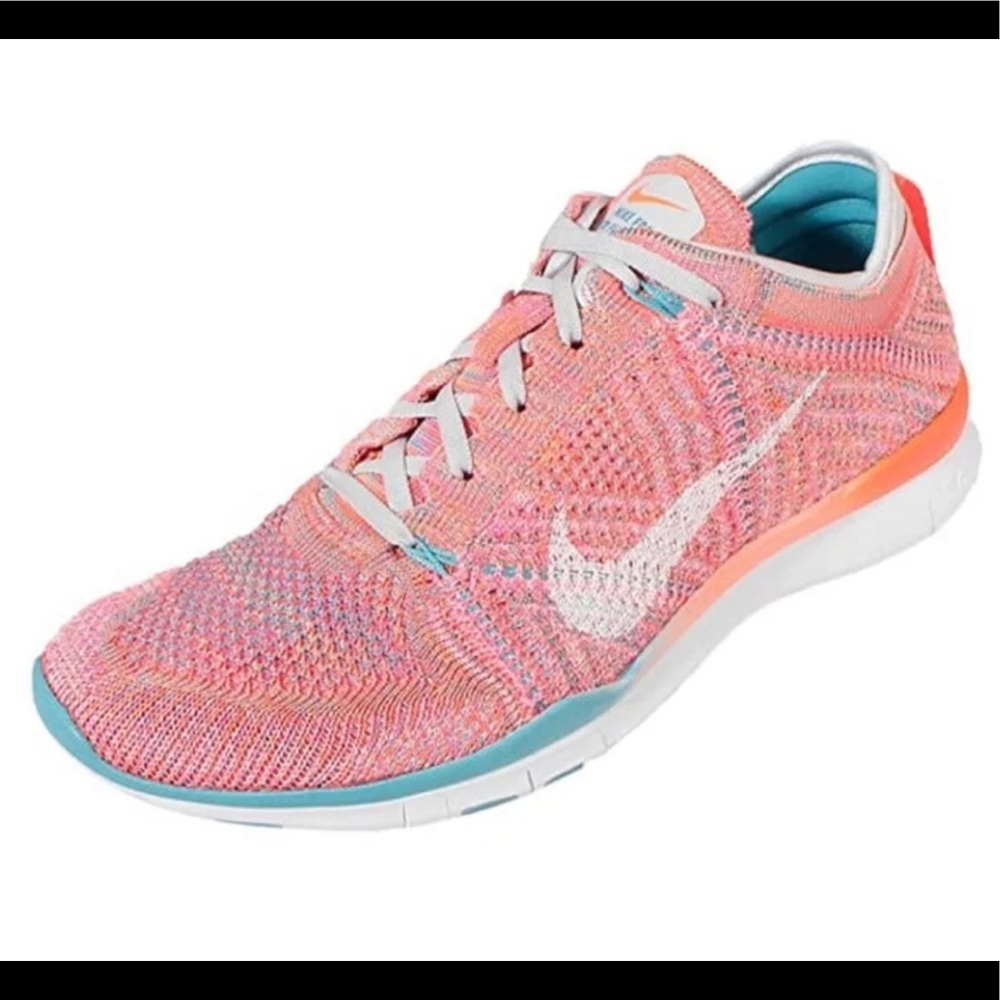 NIKE FREE 5.0 TR FLYKNIT Sneakers 7.5